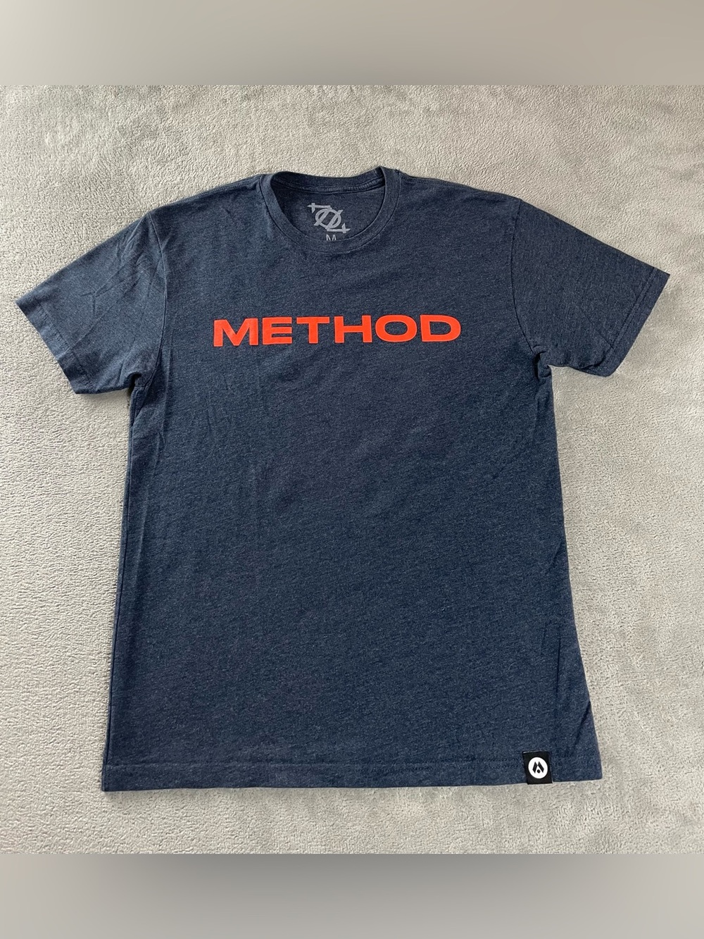 Method T Shirt Mens MEDIUM Blue Graphic Cotton Poly Shirt Sleeve Size M